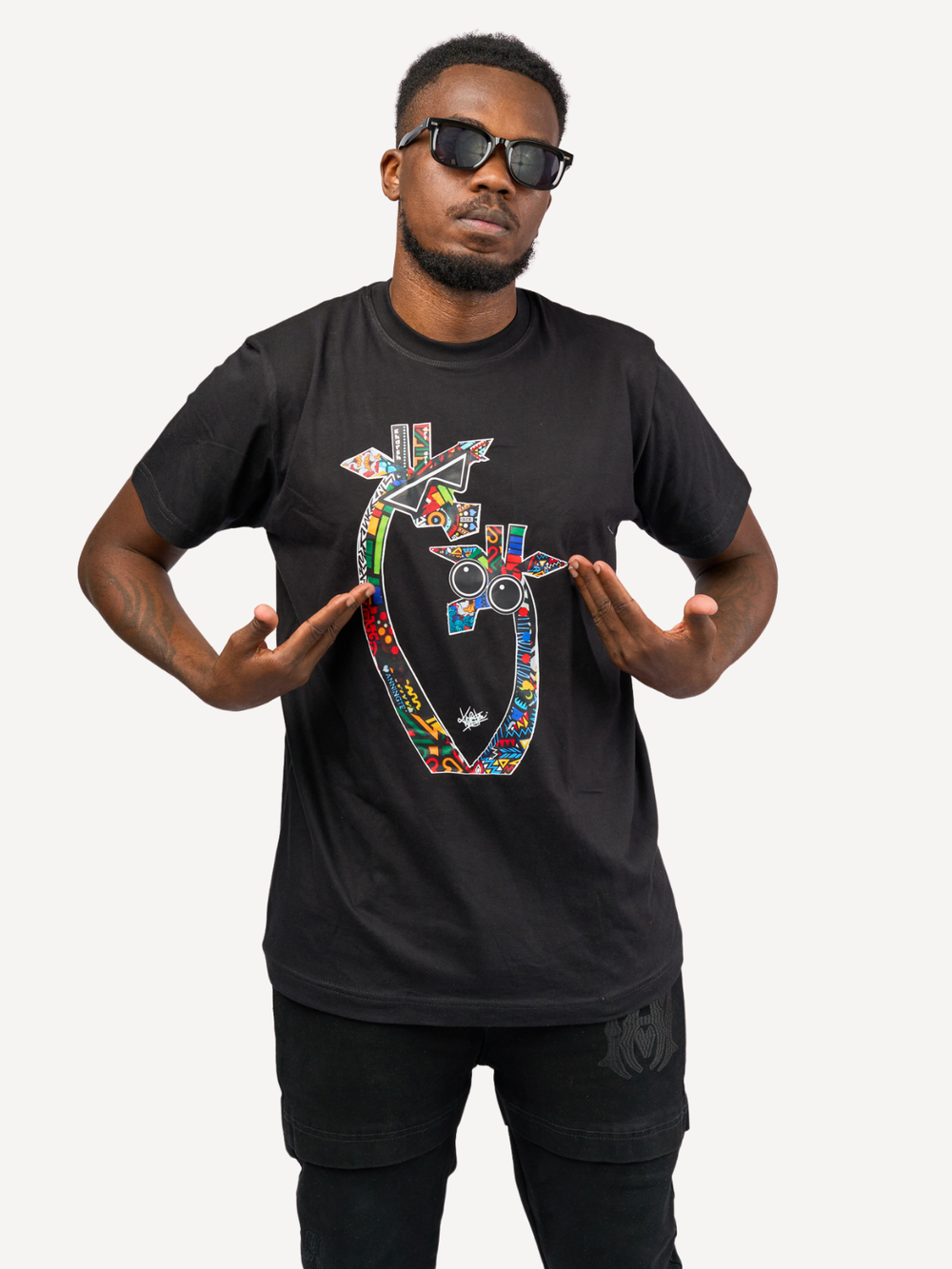 Kali Graphic Ts: Black with Twiga