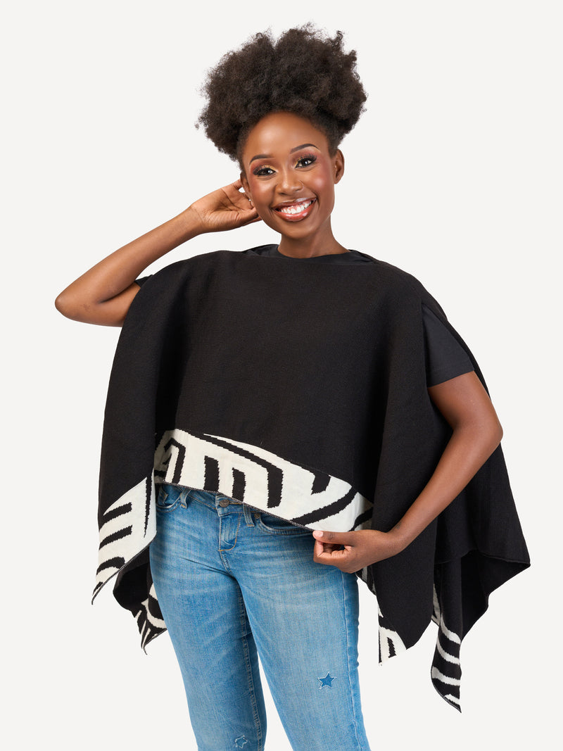 Kali Ponchos - Black & White