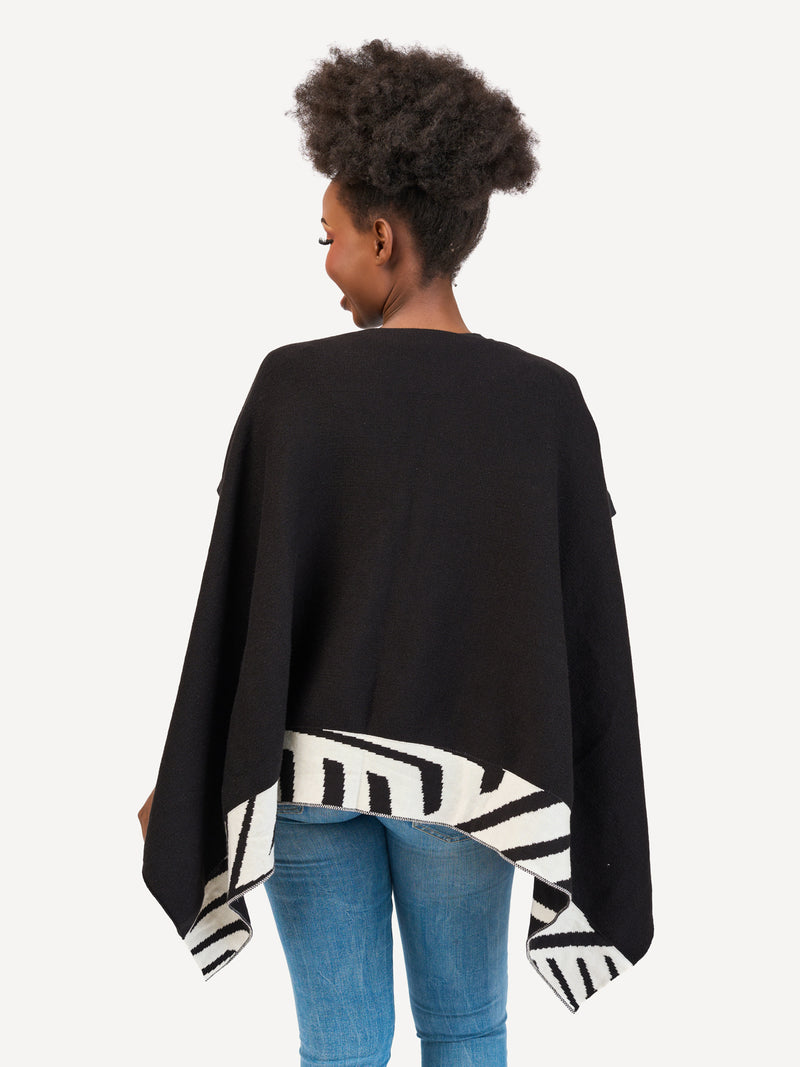 Kali Ponchos - Black & White