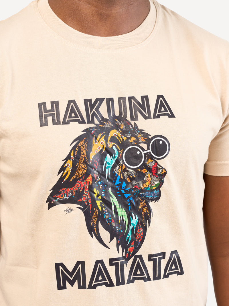 Kali Graphic Ts: Beige with Hakuna Matata Simba