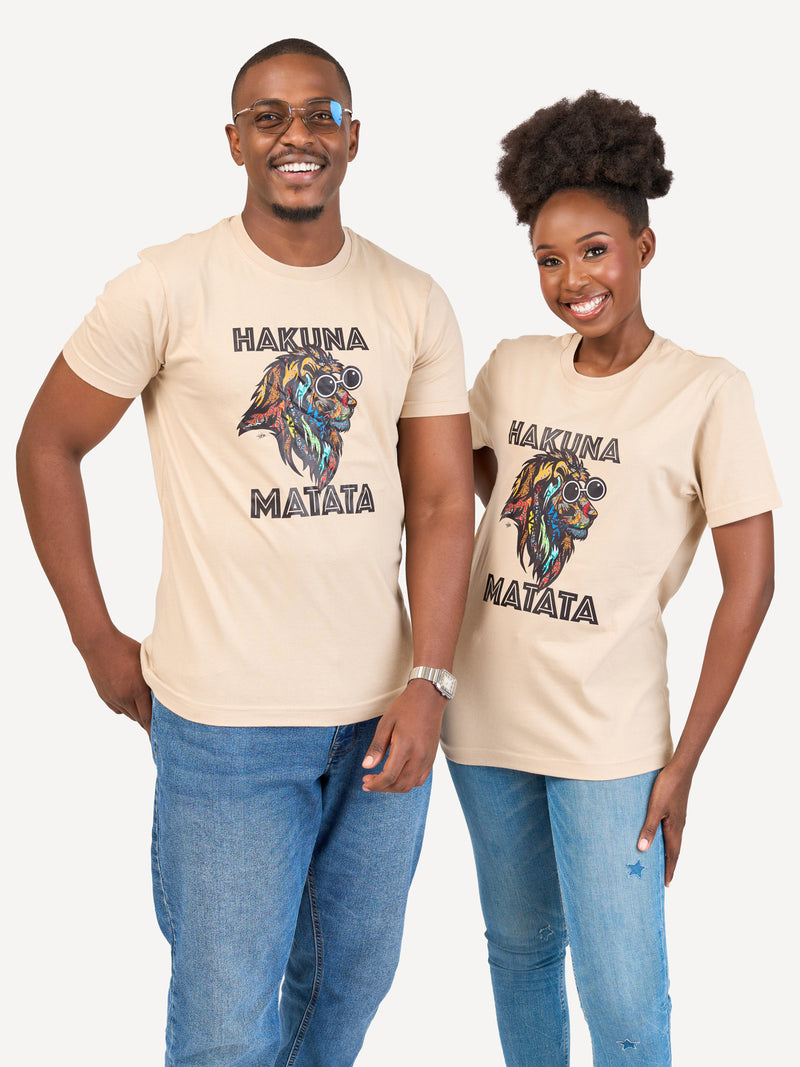 Kali Graphic Ts: Beige with Hakuna Matata Simba
