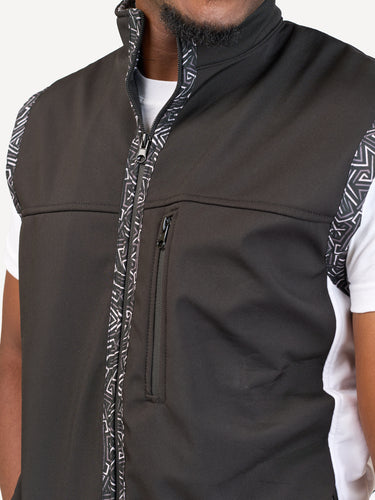 Kali Move Men's Sleeveless Softshells: Black & White with Chromatic Geo Print