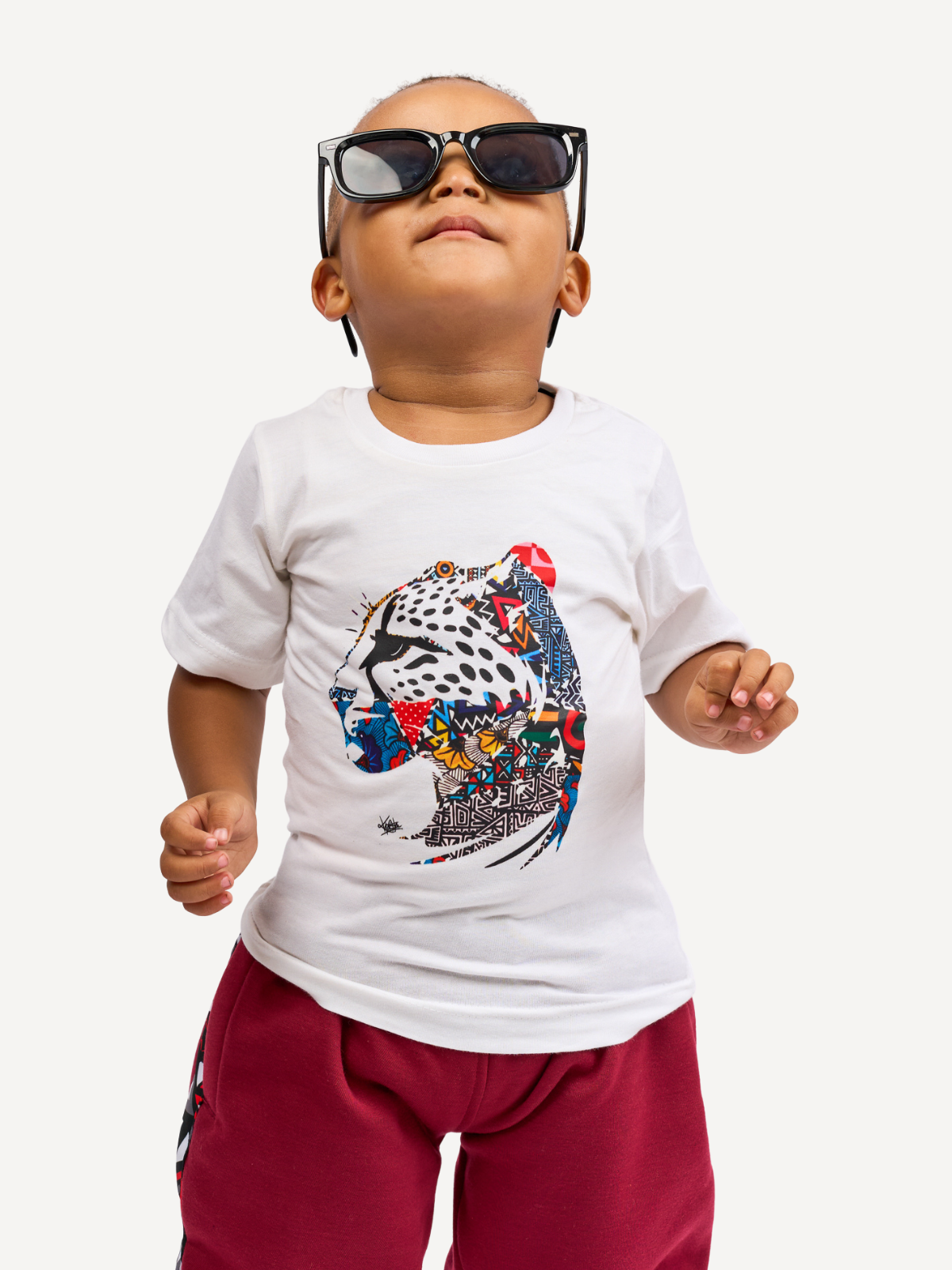 Kali Kids Ts: White with Chui