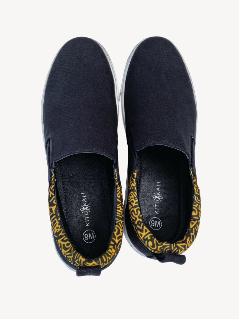 Canvas: Black with Gold KK